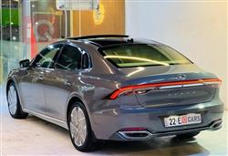 هيونداي أزيرا